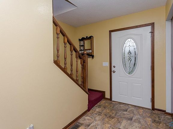2nd image of 3486 Piper Dr
