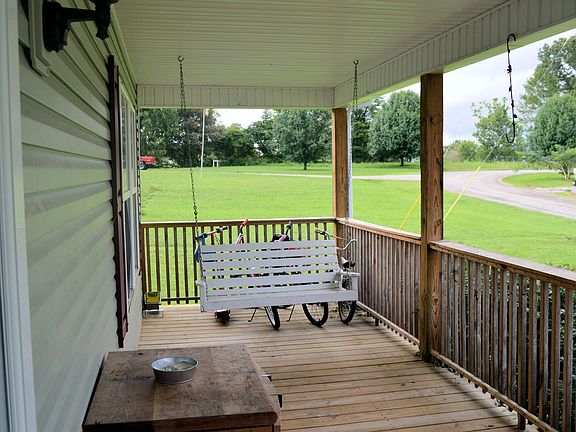 3rd image of 352 Hill Crest Dr