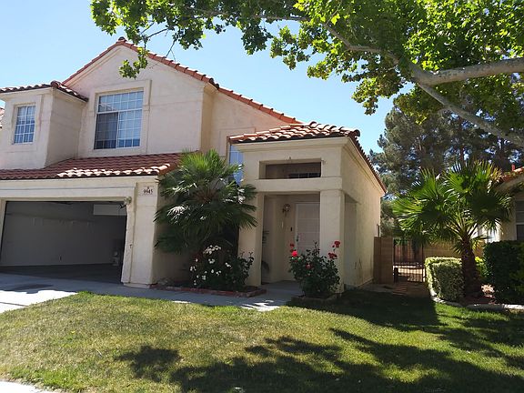 3rd image of 9945 Biscayne Ln