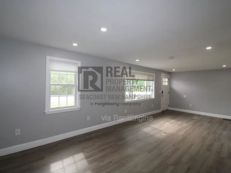 23 Forest Ave #21 — Photo 3