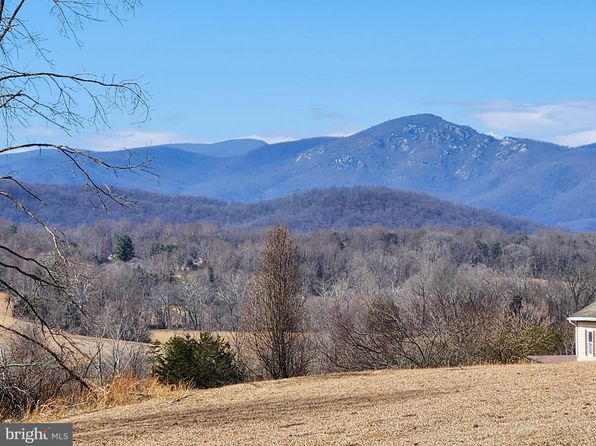 36 Deer Ln, Boston, VA 22713