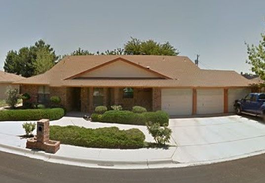 1st image of 8 Fairmont Ct