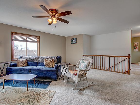 5th image of 4634 S Woodland Dr #4634
