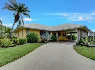370 Yorktowne Cir, Atlantis, FL 33462