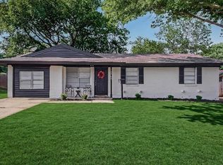2725 Wesleyan Dr, Irving, TX 75062