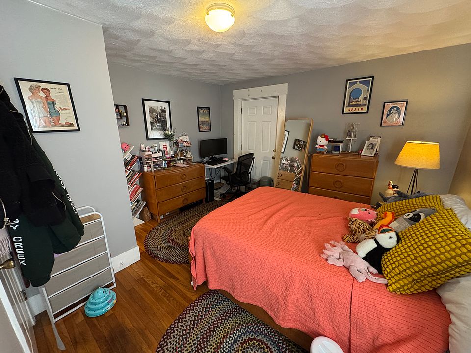 1st image of 639 Somerville Ave #3