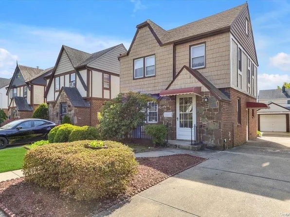 87-32 253 Street, Bellerose, NY 11426