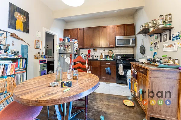 Rented by Urban Pads | media 11