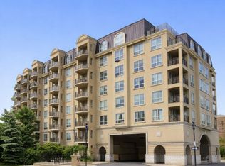 1 Maison Parc Ct #609, Vaughan, ON L4J 9K1