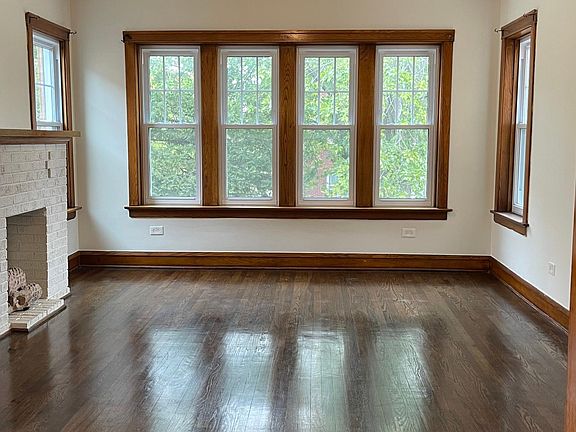 2nd image of 2124 Scoville Ave #2