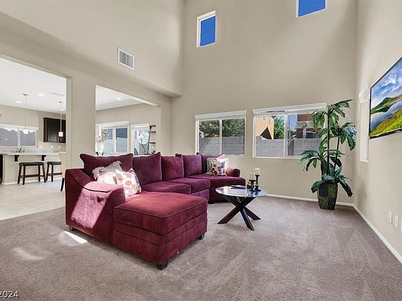 4th image of 1312 Nature Loop Ave