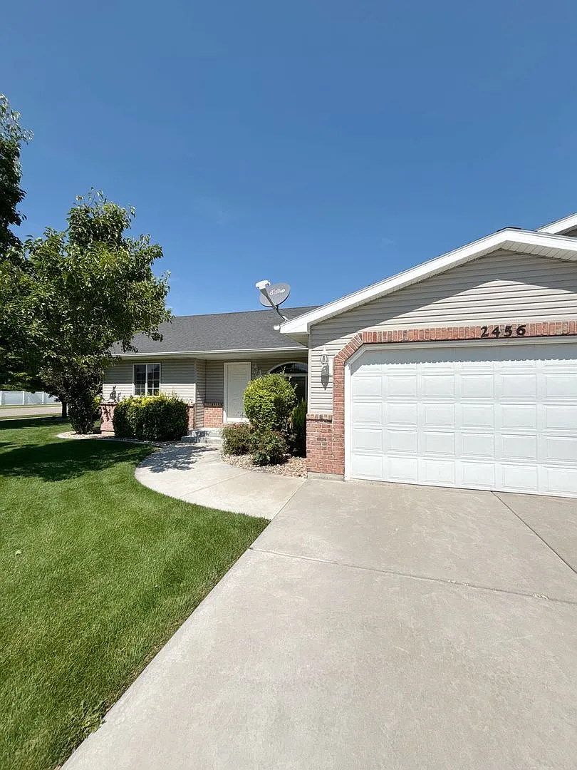 Charming 2-Bedroom Home in Idaho Falls! — Photo 1
