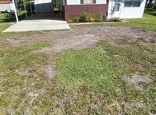 110 Shady Ln, Satsuma, FL 32189