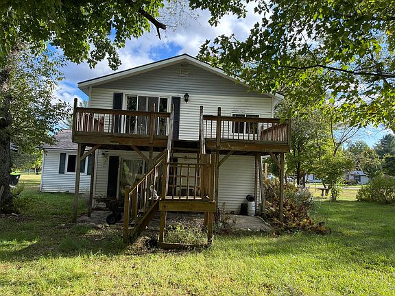 5th image of 977 Kettle Lake Rd NE