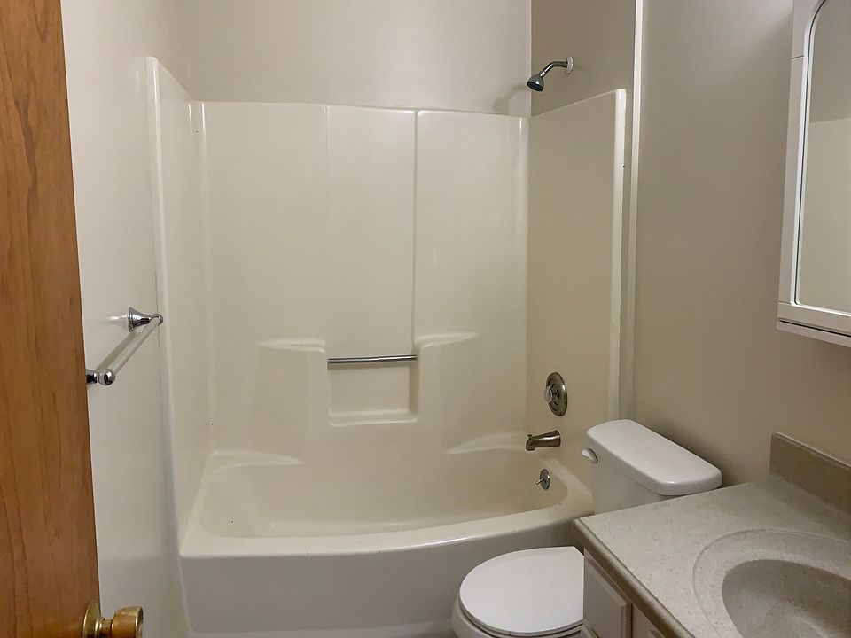 1st image of 13672 Kaufman Ave NW