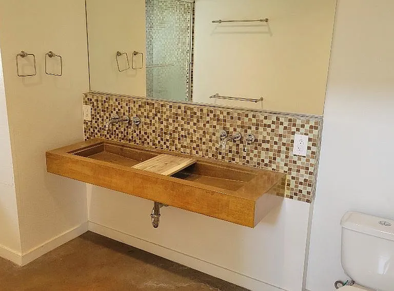 5420 Harold Way #306 — Photo 22