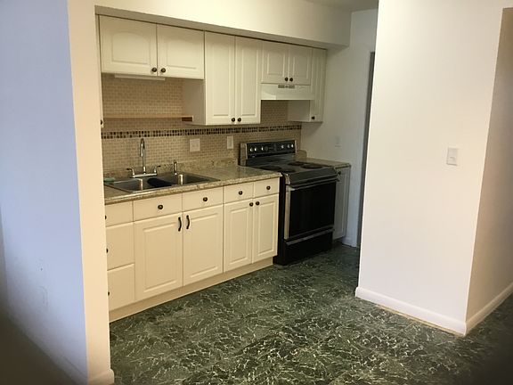 5th image of 6400 46th Ave N APT 107