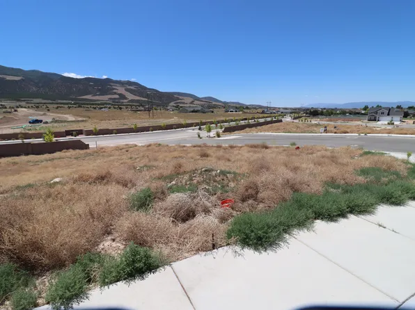 5268 N Pinnacle DR lot 16, Enoch, UT 84721