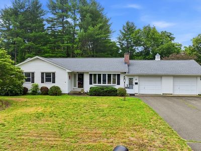 48 Hickory Dr, Northampton, MA, 01062