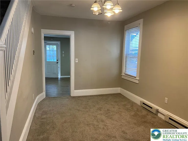 810 Pine St — Photo 14