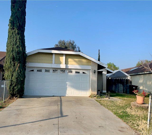 1st image of 24204 Radwell Dr