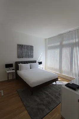 Sold by HighRiseNY | media 2