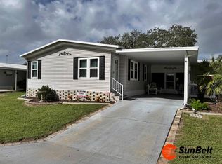 427 Tulip Dr, Fruitland Park, FL 34731