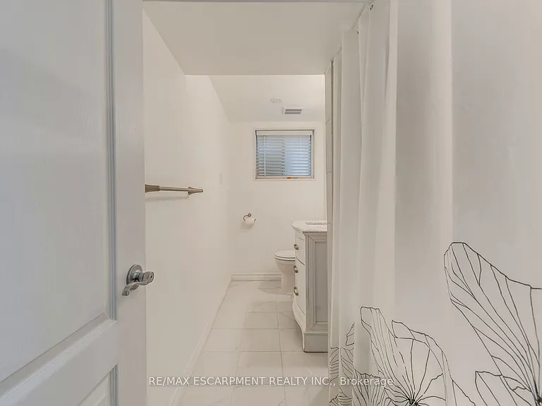 1236 Grange Rd — Photo 33