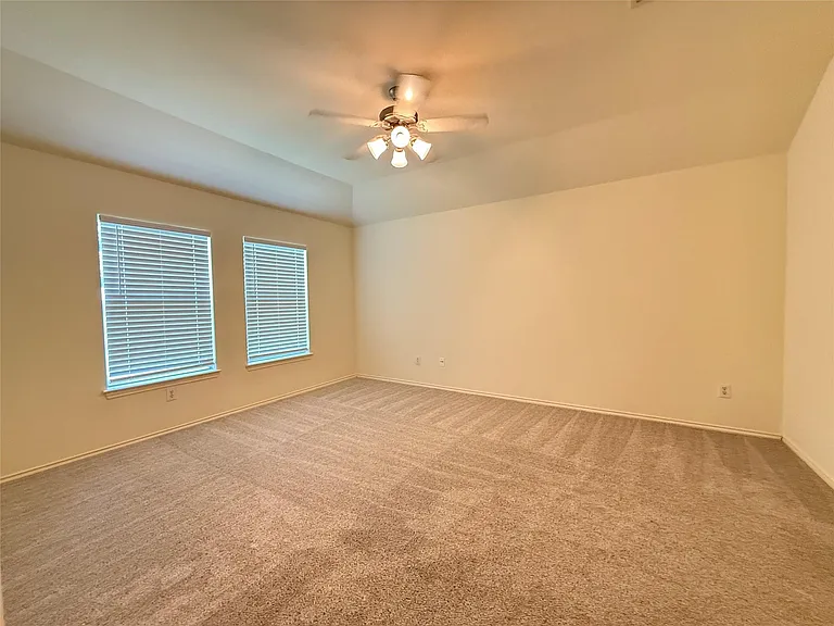 20622 Tulip Blossom Ct — Photo 15