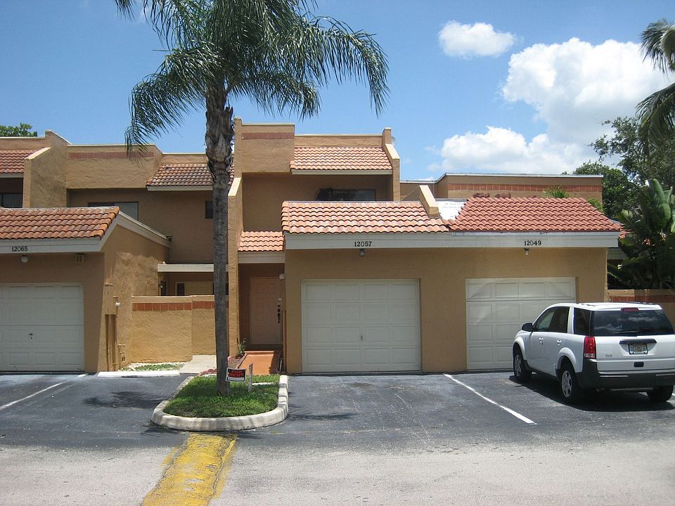 2/2.5/1 Townhouse