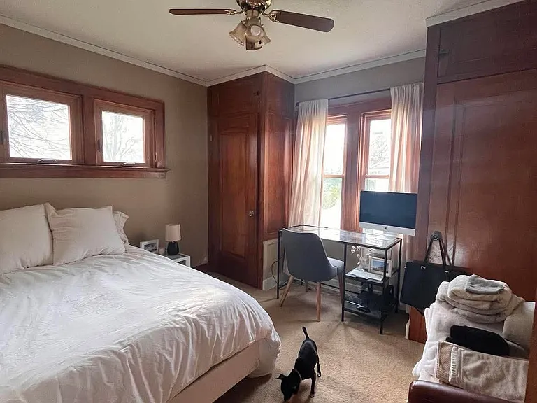 7916 Gridley Ave — Photo 6