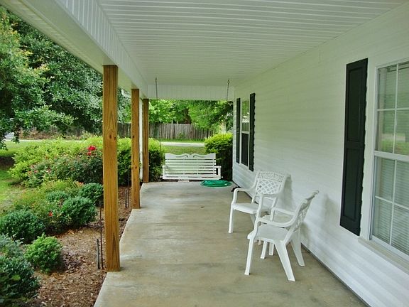 2nd image of 10398 Windhaven Dr