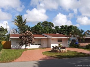 6671 Garfield St, Hollywood, FL 33024