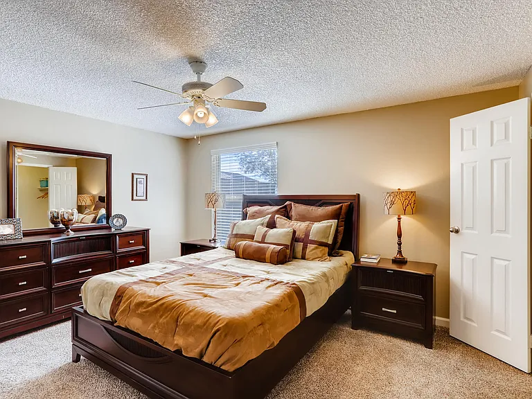 Sterling Heights, Greeley, Co. Apartments
