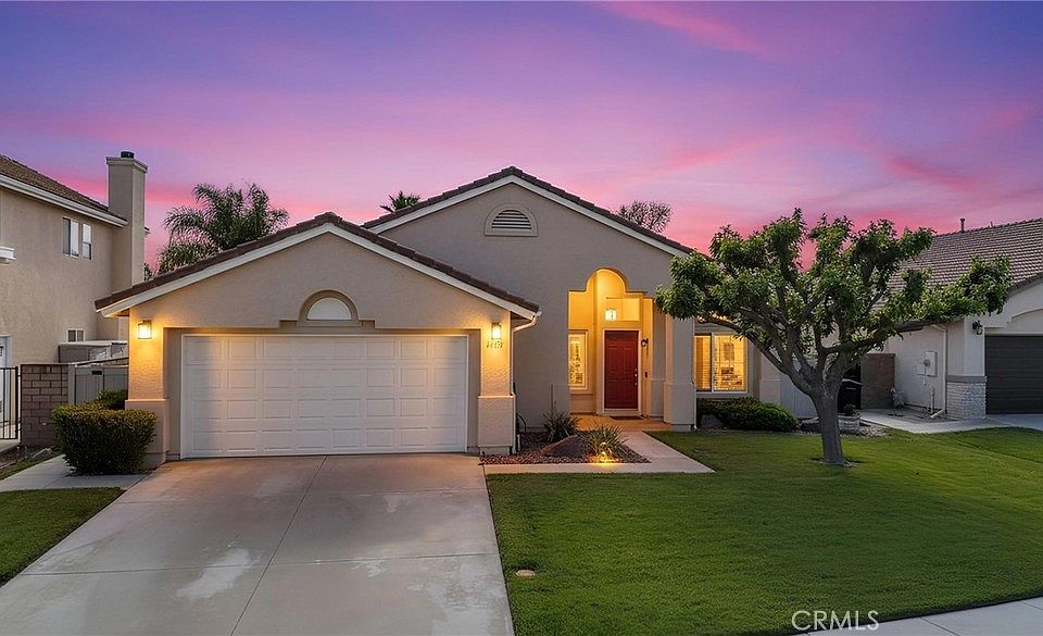 1st image of 44733 Avita Cir