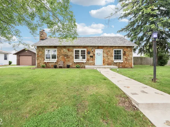 359 Coulter St, Frankfort, IN 46041