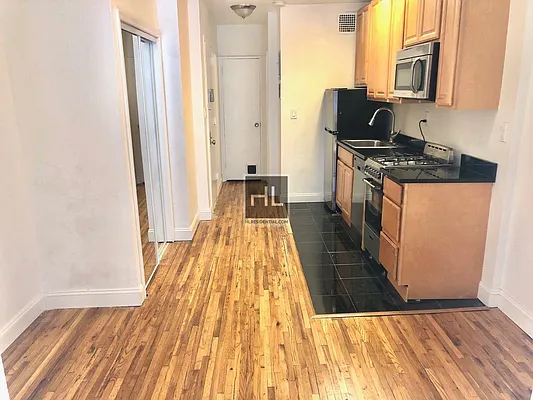 Rented by Highline Residential | media 8