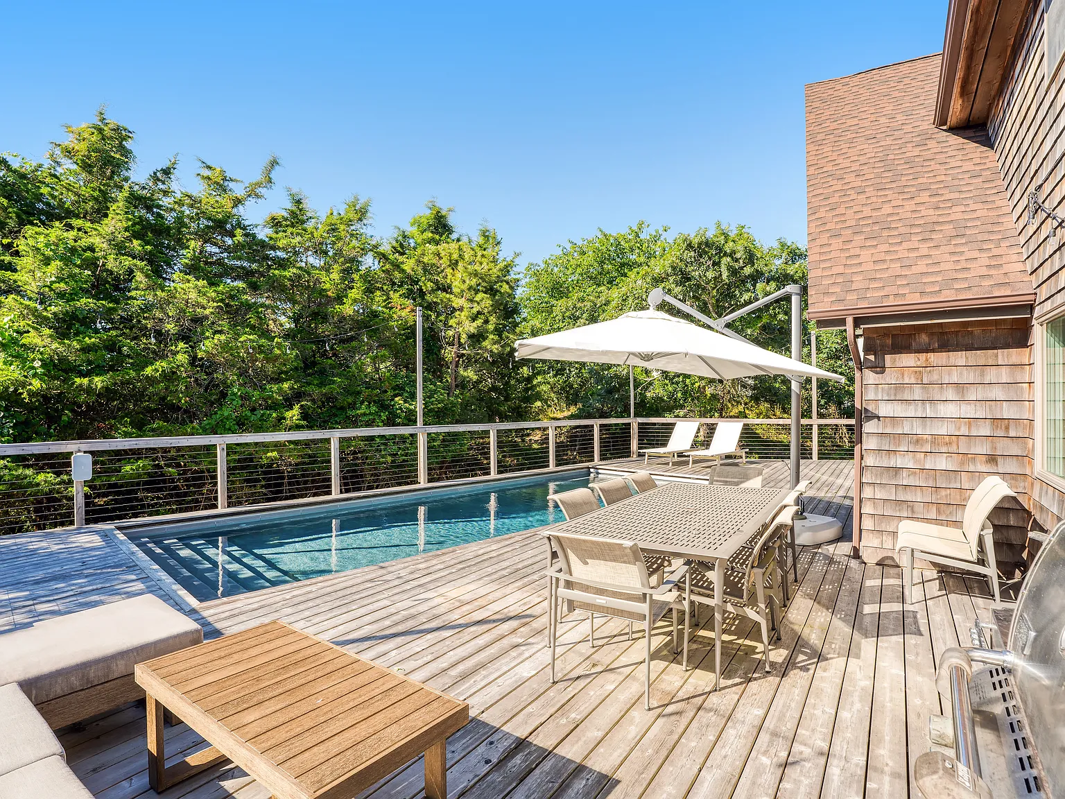 Amagansett Dune Modern with Pool — Photo 3