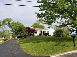 5497 Haft Rd, Cincinnati, OH 45247