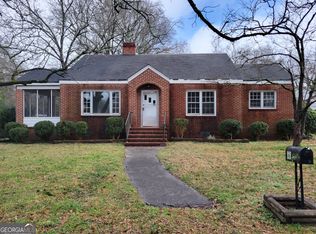 11 W New St, Winder, GA 30680