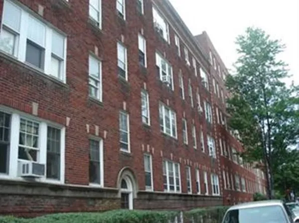 22 Concord Ave APT 2, Cambridge, MA 02138