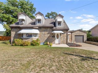 310 Market St, Yorkville, OH 43971