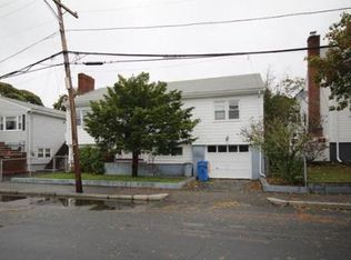 30 Franklin St, Winthrop, MA 02152