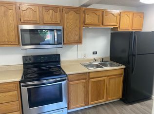 305 N Main St #390, Galax, VA 24333