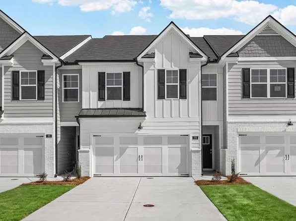 228 Sound Cir, Stockbridge, GA 30281