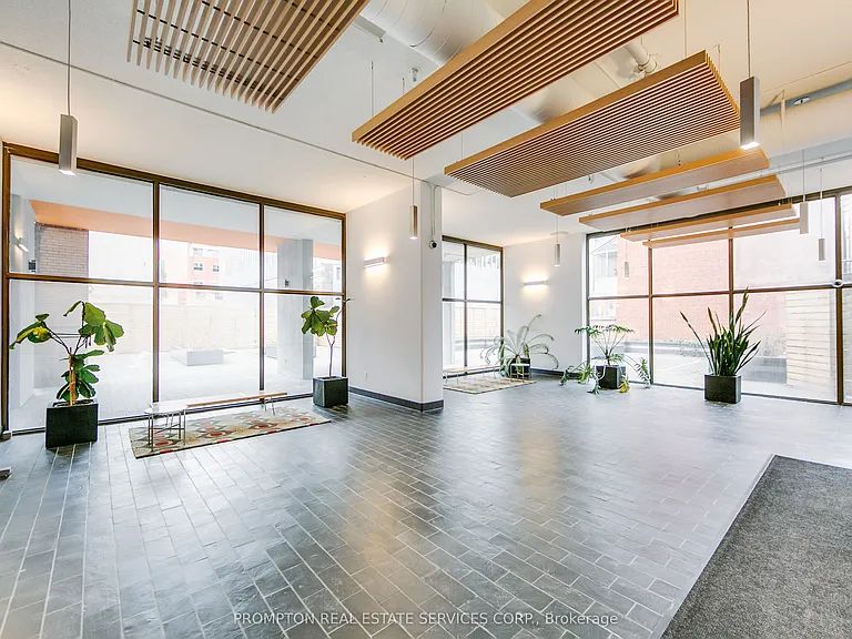 86 Gerrard St E #1B — Photo 22