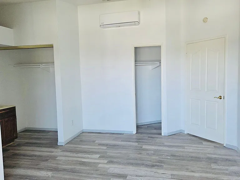 8701 Vista Del Oro Way — Photo 21