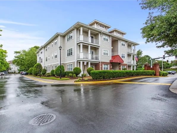 5300 Warminster Dr Unit 302, Virginia Beach, VA 23455