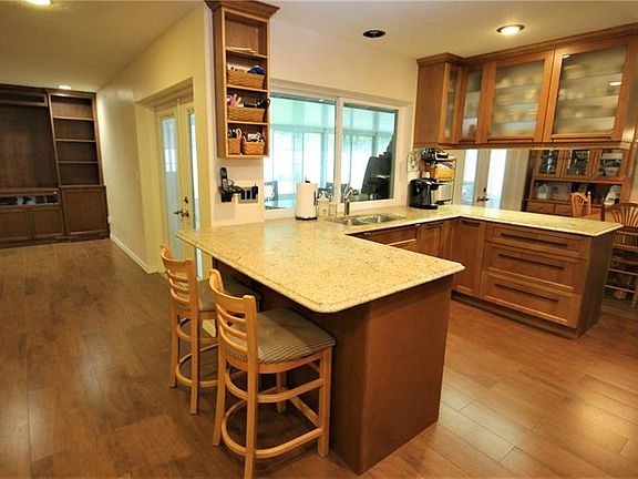 4th image of 8845 15th Ln N