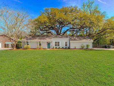 2201 Eastgate Way, Tallahassee, FL, 32308